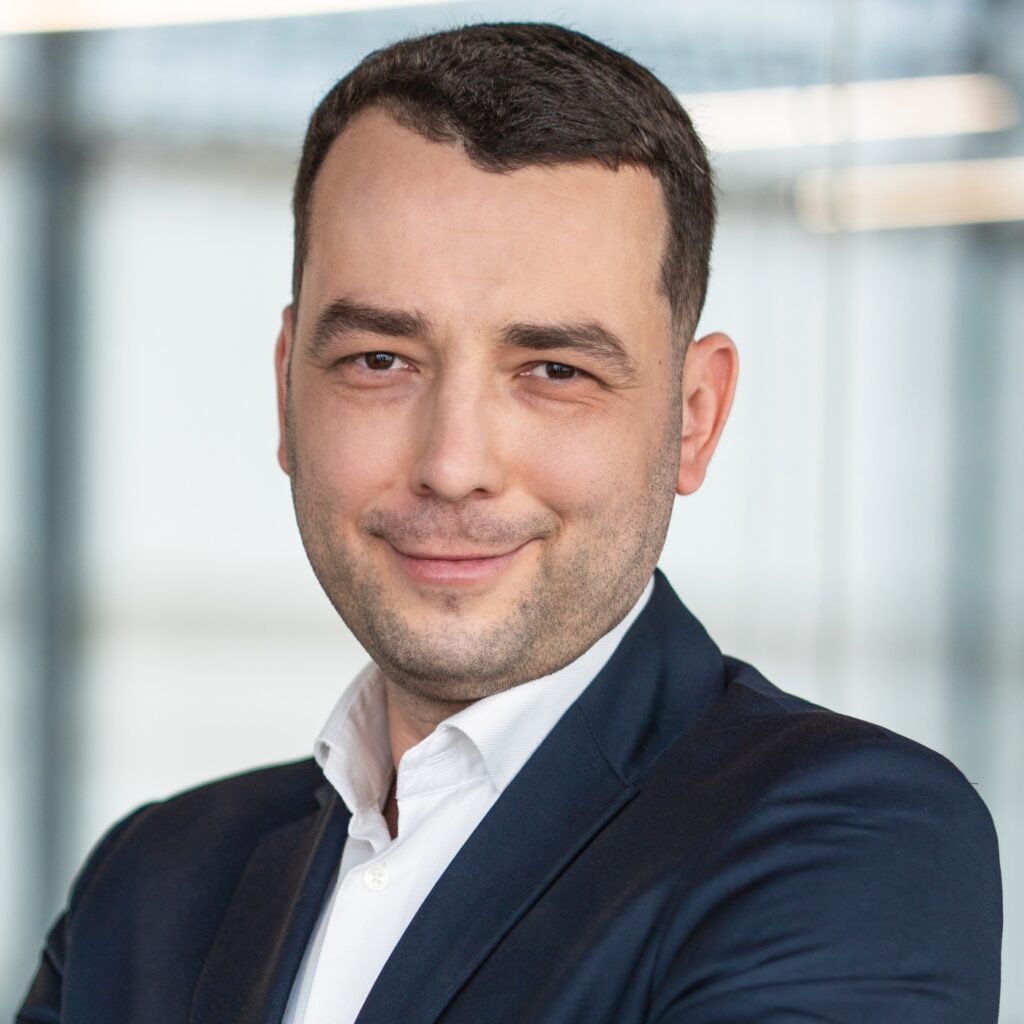 Szymon Więcek